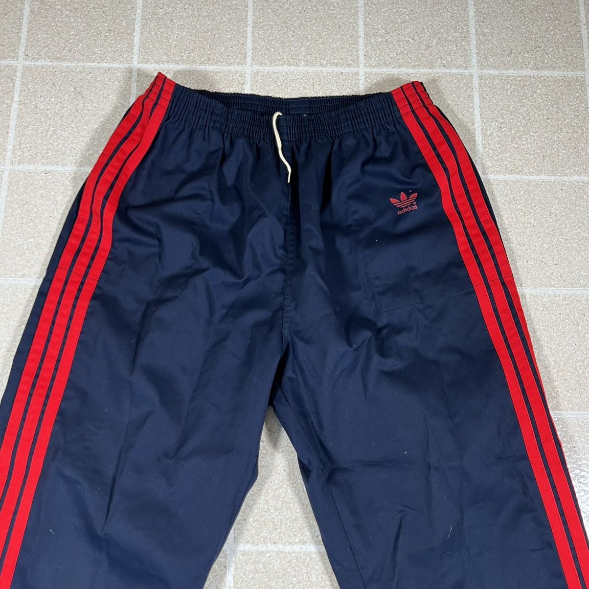 Adidas Vintage Adidas Pants sz XL Blue Red Stripe Track Made in USA Size US 28 / EU 44 - 2 Thumbnail