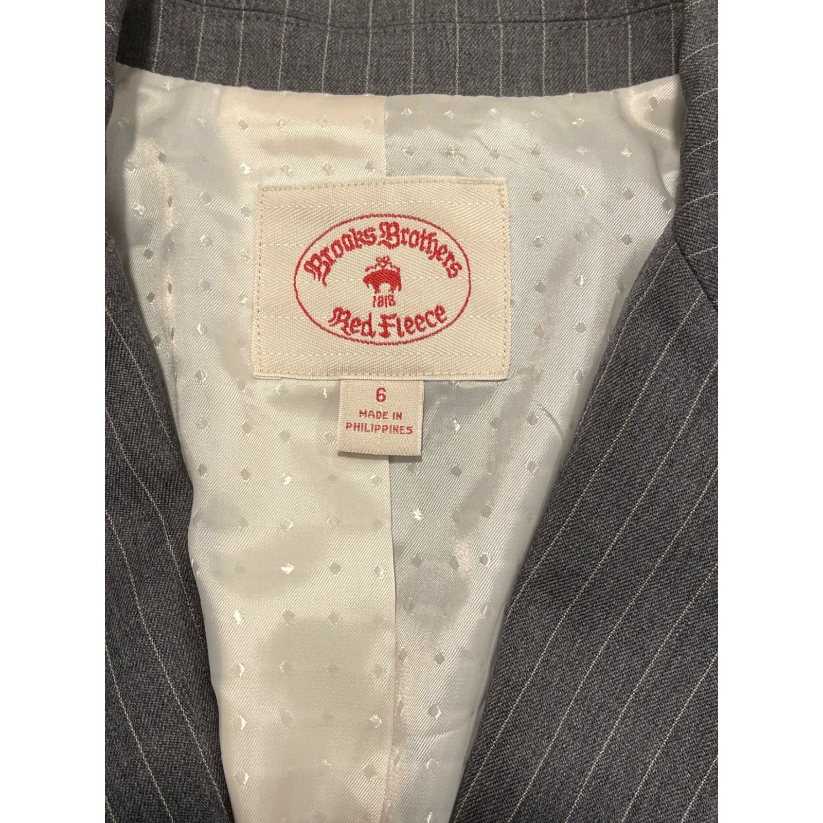 Brooks Brothers Brooks Brothers Red Fleece Blazer Wool Jacket Tollegno 1900 Gray Striped Sz 6 Women Regular Short Plaid Button Size M / US 6-8 / IT 42-44 - 4 Thumbnail
