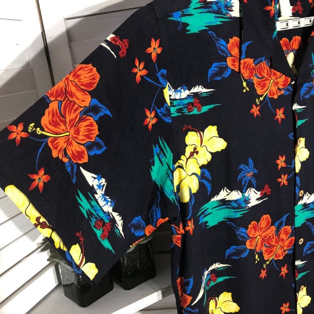 Cherokee Cherokee Wakiki vintage Hawaiian shirt tropical floral XL Size US XL / EU 56 / 4 - 5 Thumbnail