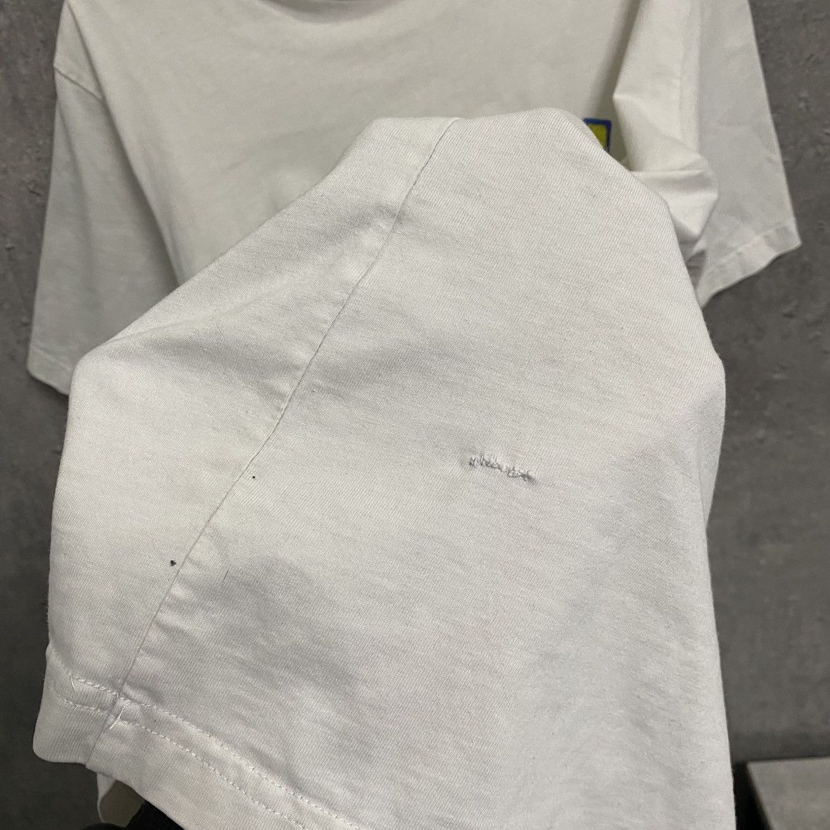 Supreme Vintage Supreme T-Shirt Big Logo Size US L / EU 52-54 / 3 - 9 Thumbnail