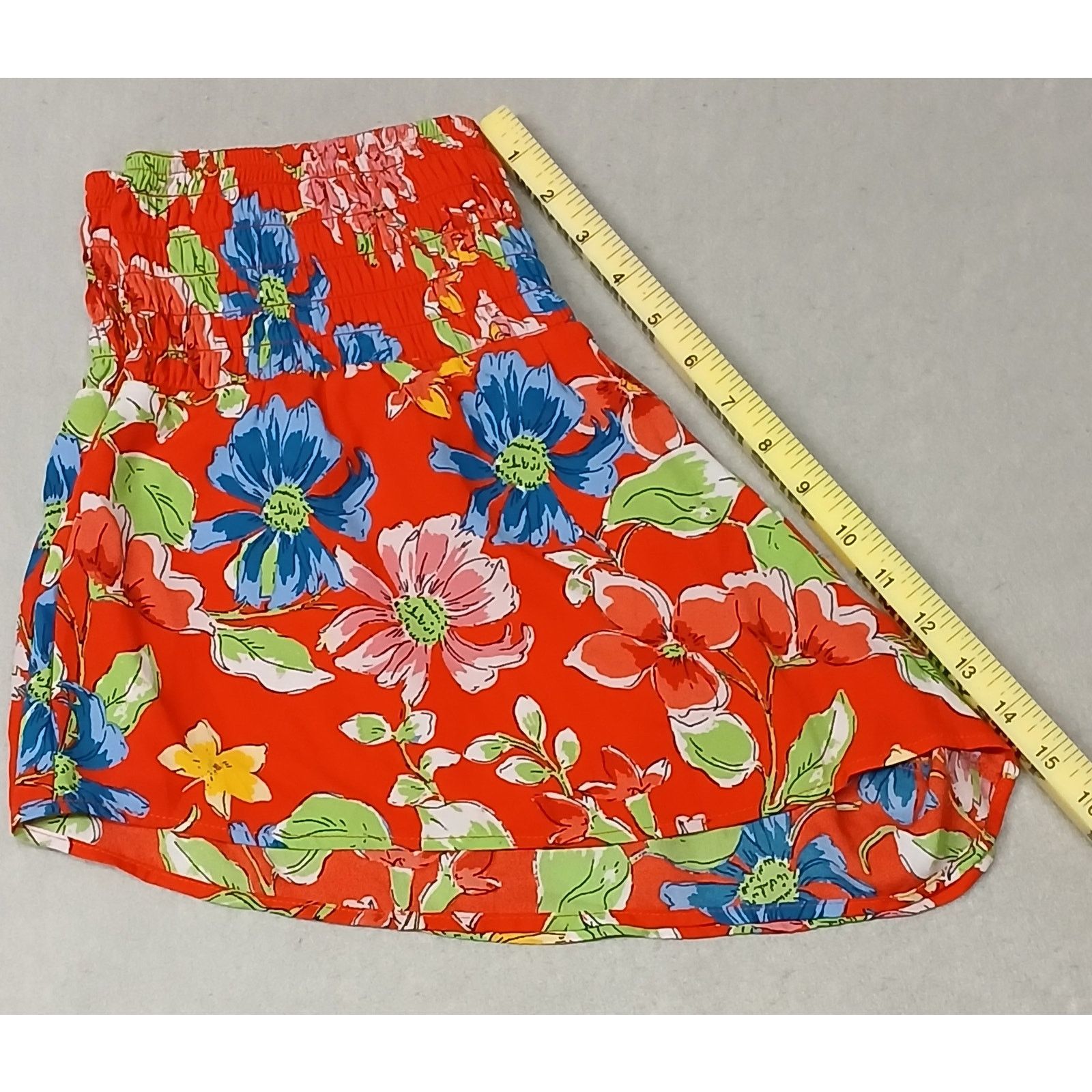 Other Sienna Sky (Large) Red Floral Ruffle Flowy Boho Shorts Size 28" / US 6 / IT 42 - 3 Thumbnail