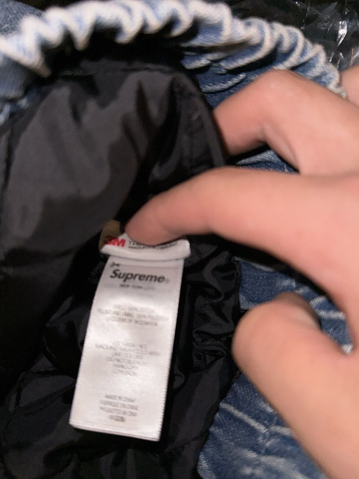 Supreme Hooded Utility Jacket Denim size XL IN HAND‼️