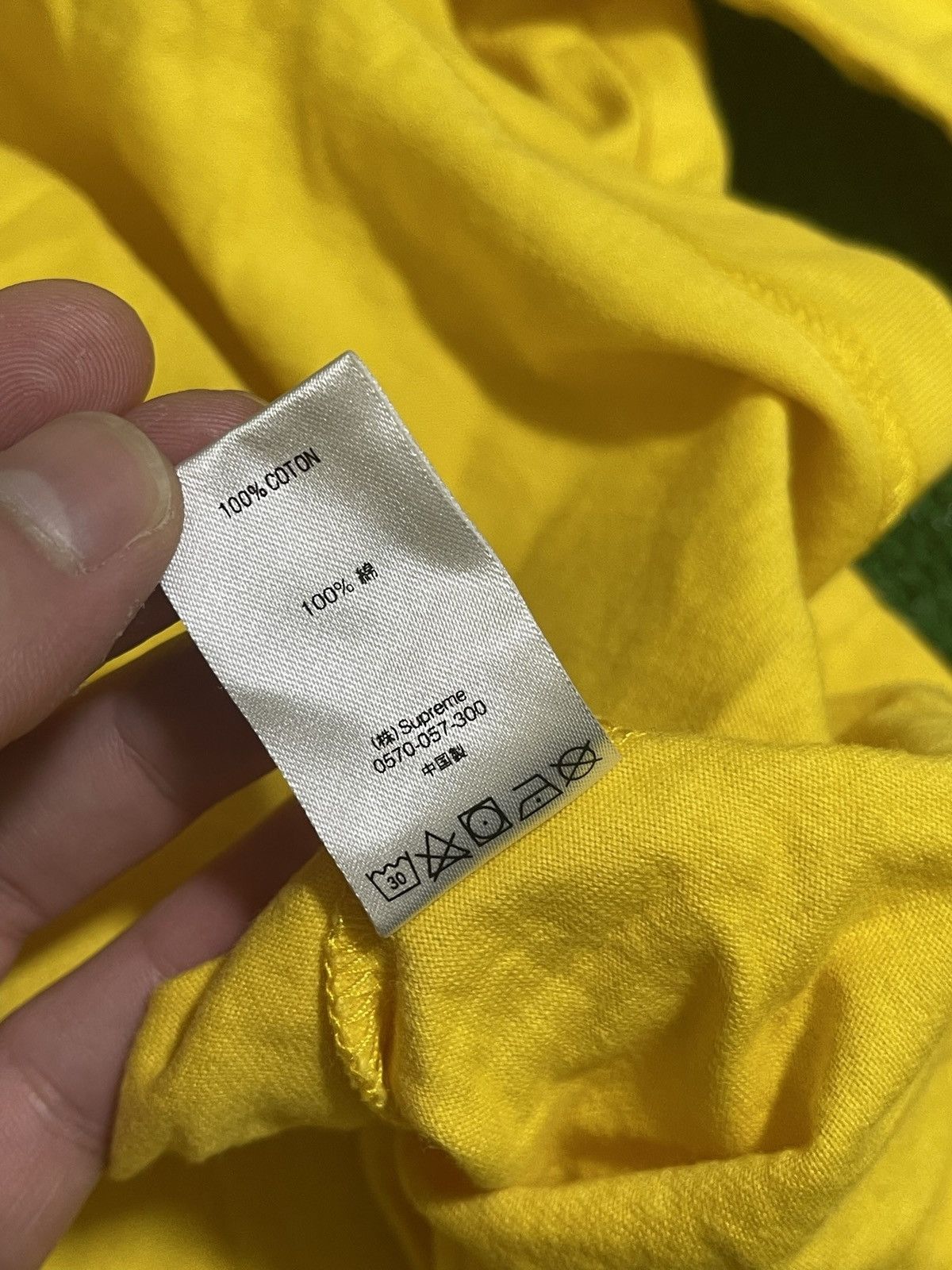 Supreme Supreme Long Sleeve Red Logo Yellow T-shirt Size US L / EU 52-54 / 3 - 6 Thumbnail