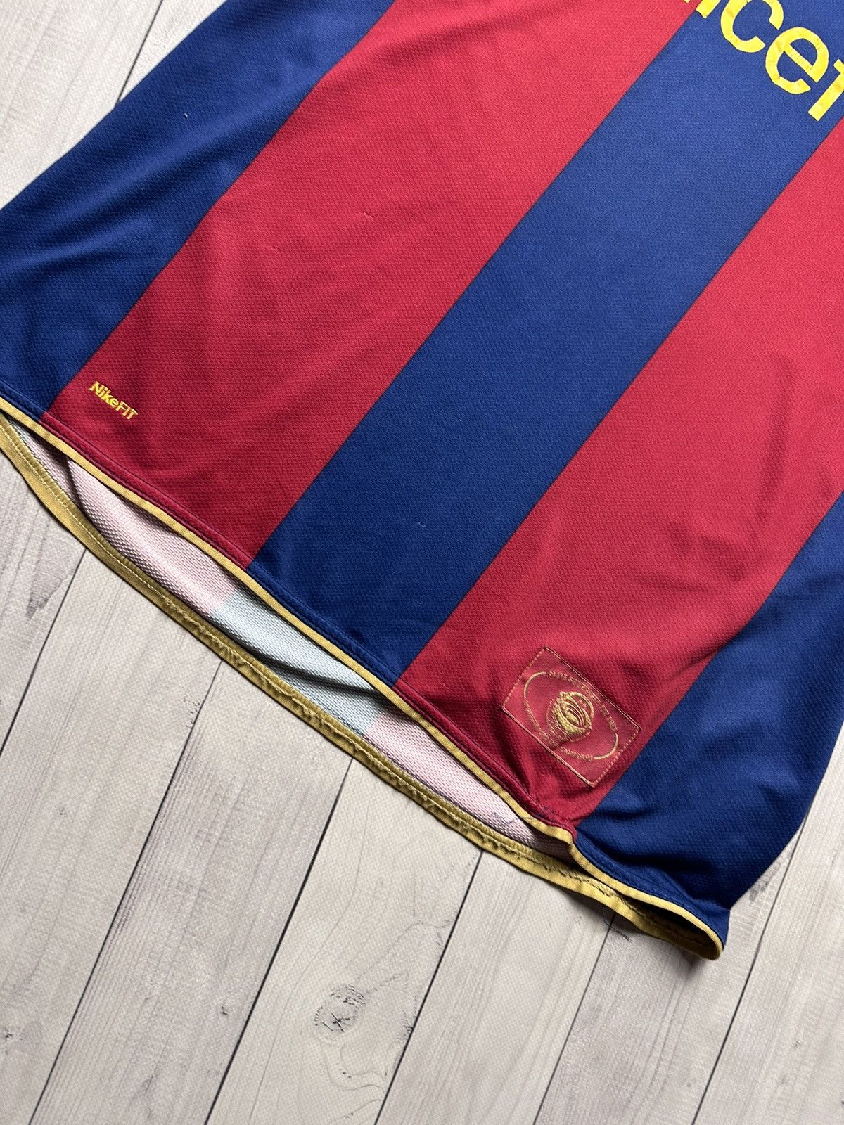 Nike × Vintage Vintage Nike Barcelona soccer jersey 150 years rare size L Size US L / EU 52-54 / 3 - 3 Thumbnail