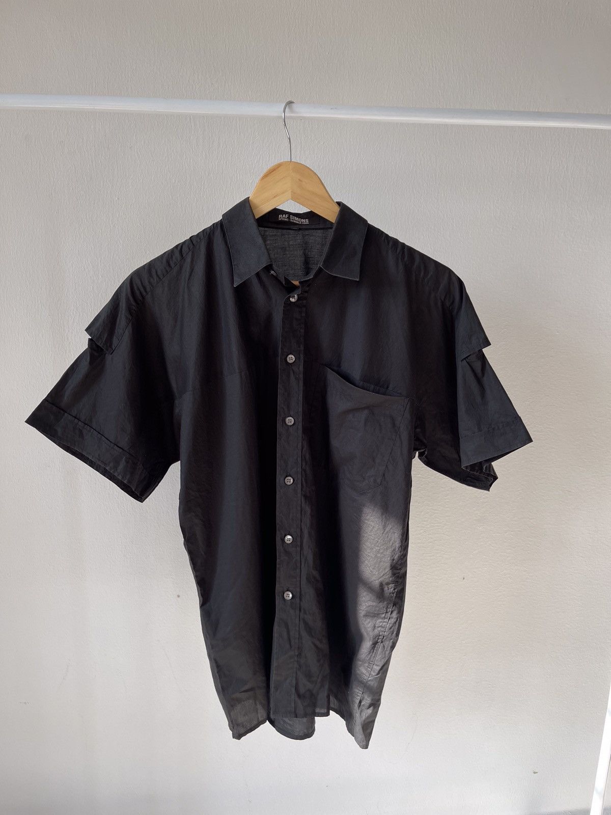 Raf Simons S/S 2006 Raf Simons ‘Icarus Surgit’ Shirt Size US S / EU 44-46 / 1 - 6 Thumbnail