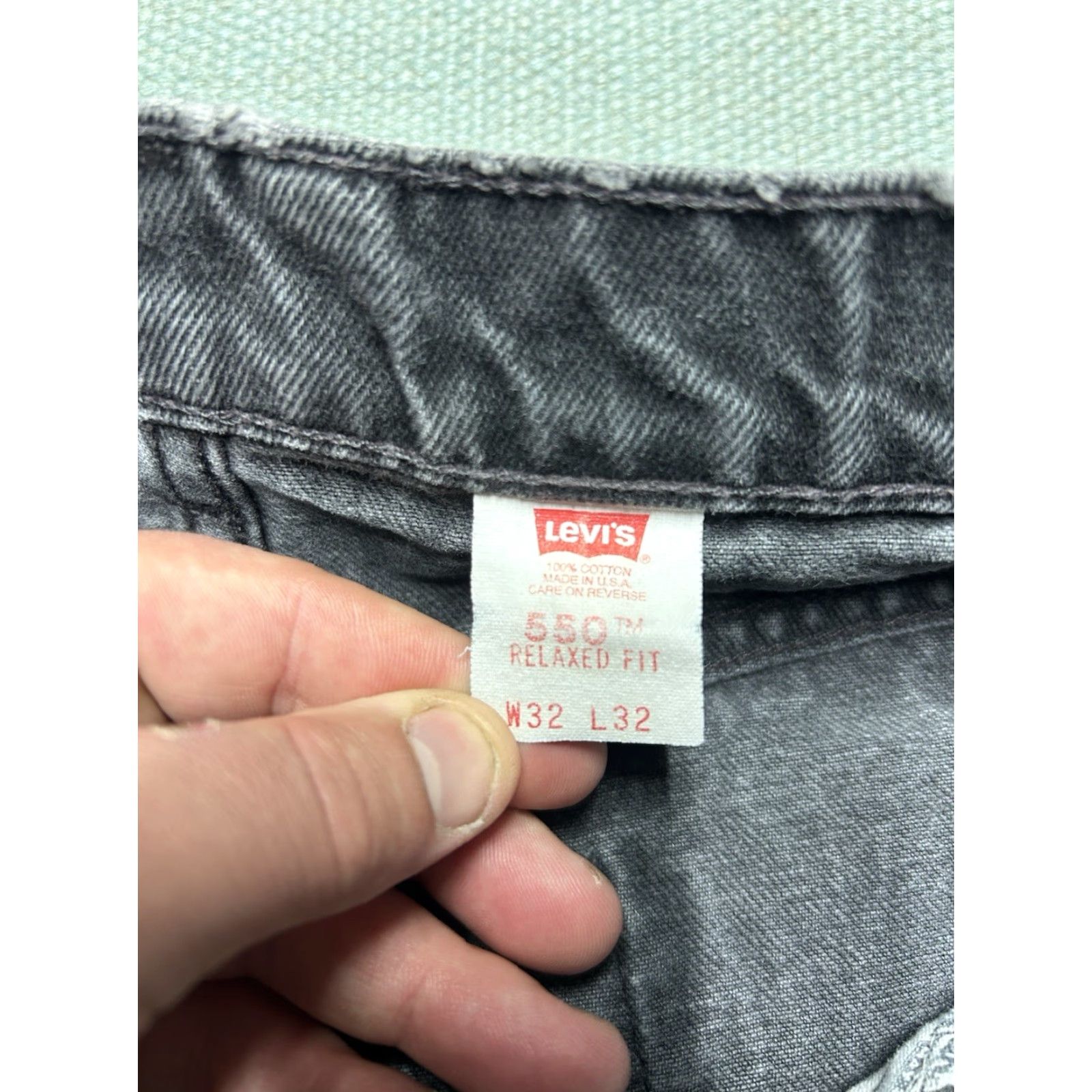Levi's VINTAGE Levi’s 550 Jeans Mens Relaxed 30x31 Black Distressed 90s Grunge Skater Jeans Size US 30 / EU 46 - 7 Thumbnail
