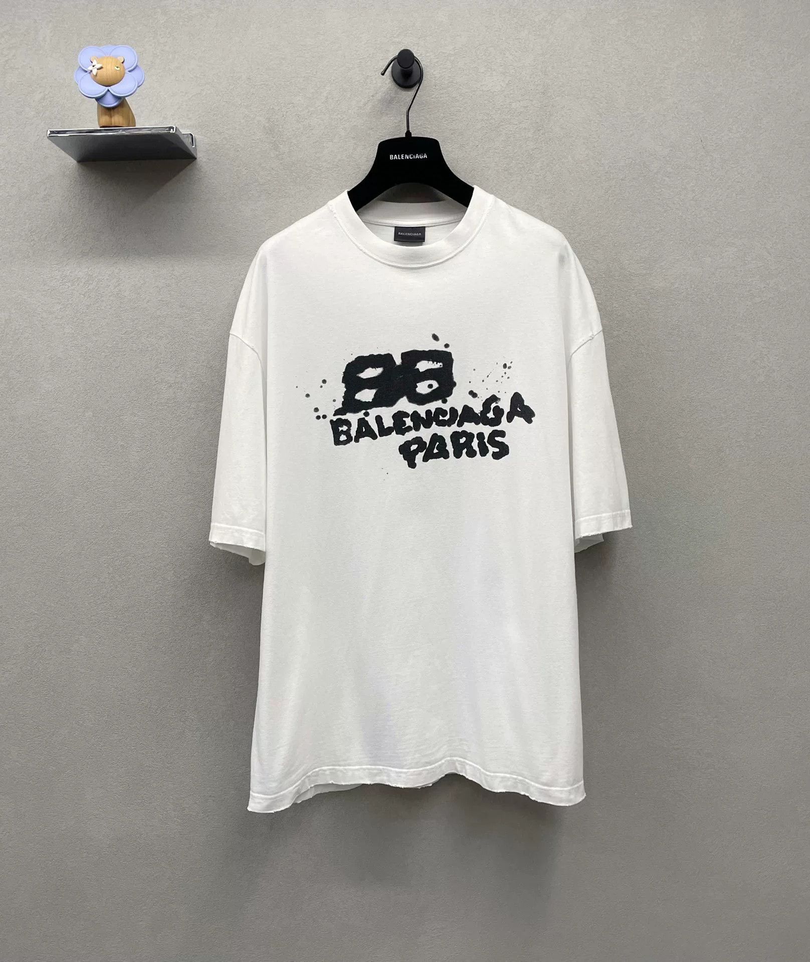 Balenciaga Balenciaga White Double B Short Sleeve Size US L / EU 52-54 / 3 - 1 Thumbnail