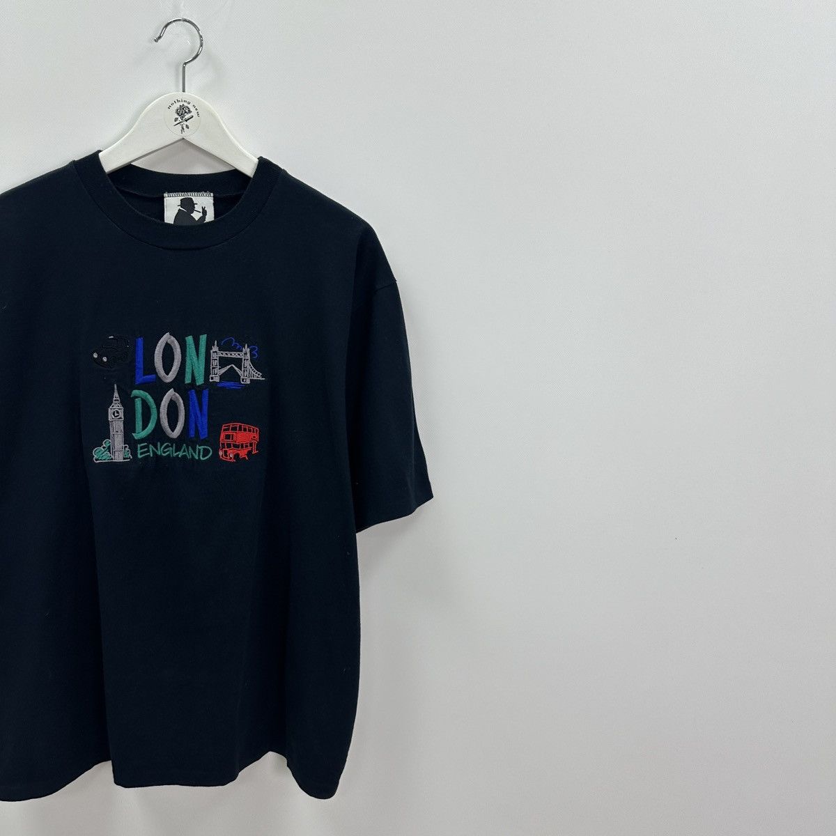 Vintage Vintage 90s Churchill London Exclusive embroidered logo tee Size US L / EU 52-54 / 3 - 2 Thumbnail