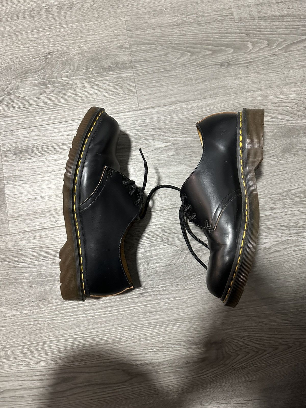 Dr. Martens 1461 Vintage Made in England Oxford Shoes Size US 9 / EU 42 - 2 Thumbnail