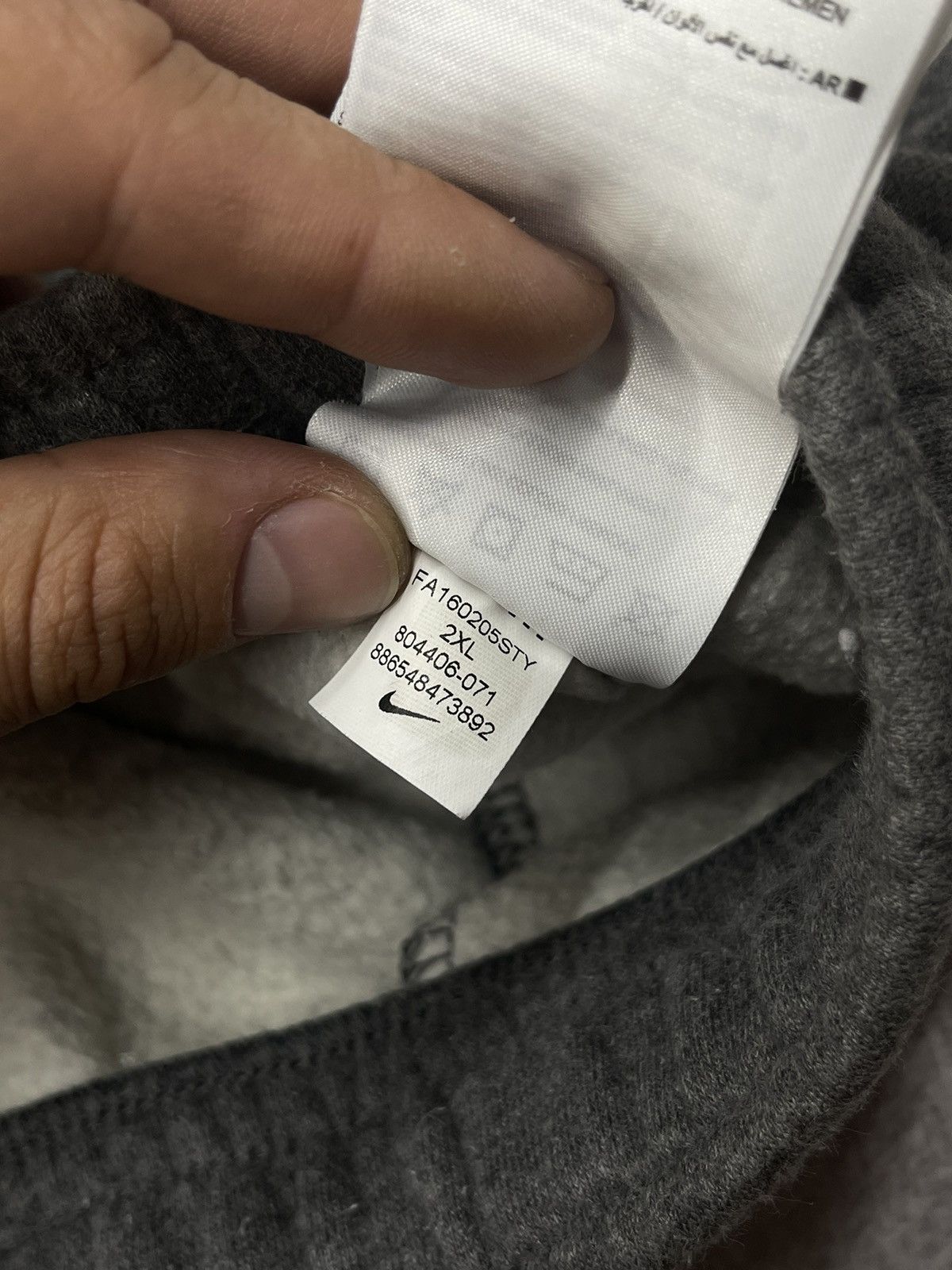 Nike Vintage Nike Basic Sweatpants Grey Y2K Drill Drip Swoosh Size US 38 / EU 54 - 8 Thumbnail