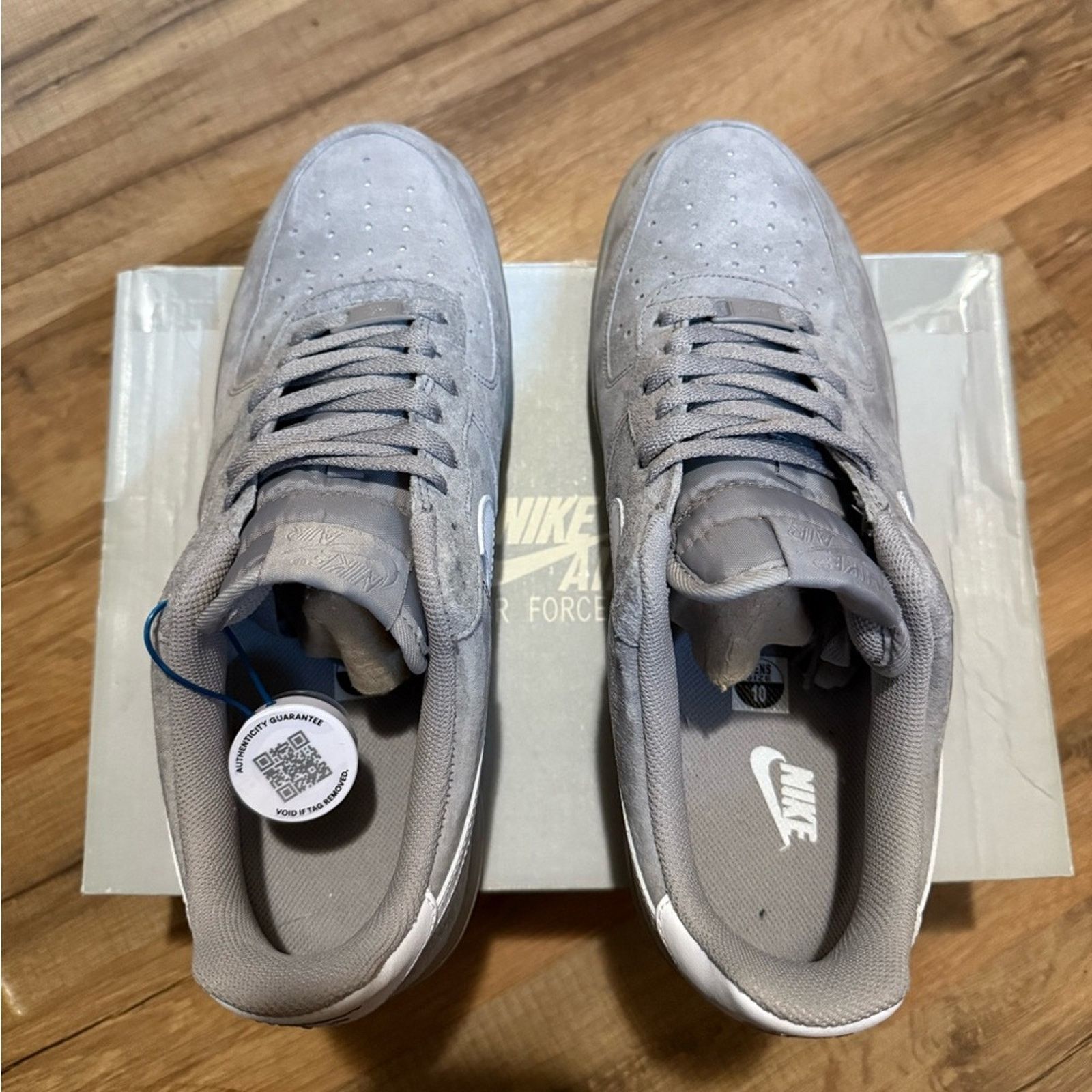 Nike 2011 Nike Air Force 1 Suede '07 'Medium Grey White' Size US 10 / EU 43 - 3 Thumbnail