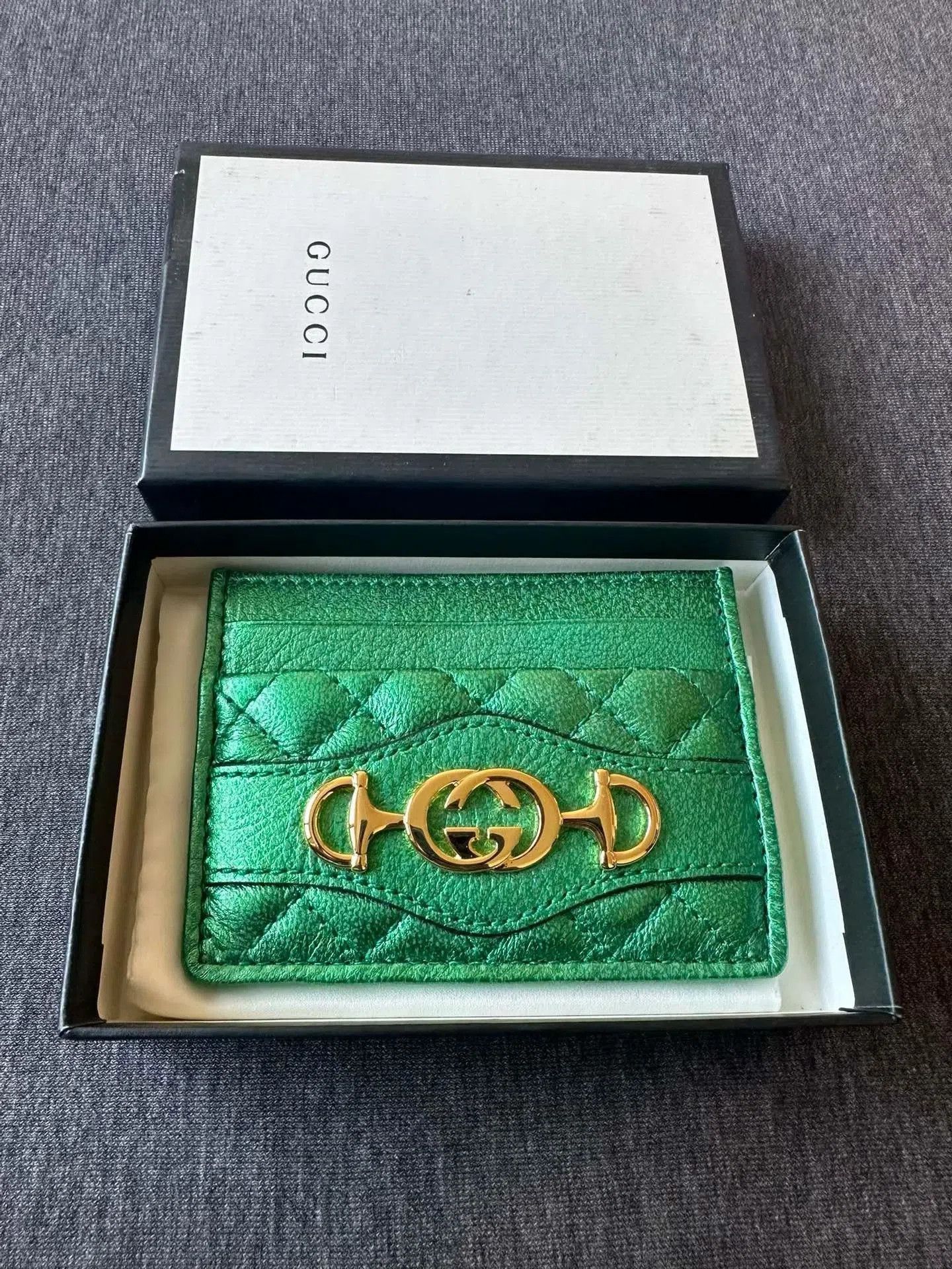 Gucci Gucci Green Quilted Leather Zumi Card Case. Size ONE SIZE - 1 Thumbnail