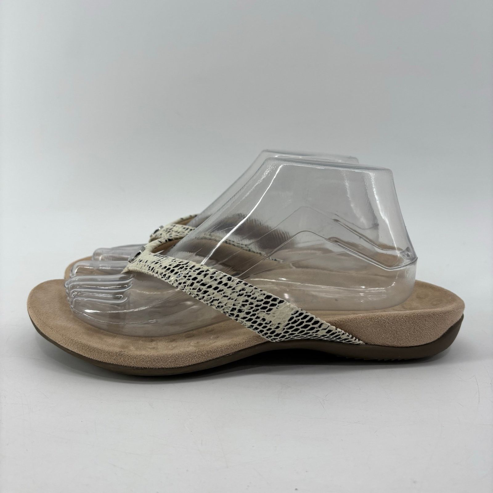 Vionic Vionic Dillon Womens Sz 9 Snake Embossed Flip Flop Sandal Size US 9 / IT 39 - 10 Thumbnail