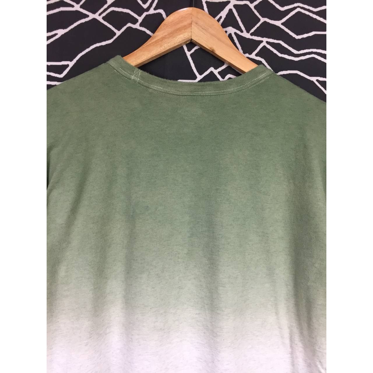 Old Navy × Vintage Old Navy Dip Dye Pocket Crew Neck Soft Washed Tee Size US M / EU 48-50 / 2 - 9 Thumbnail