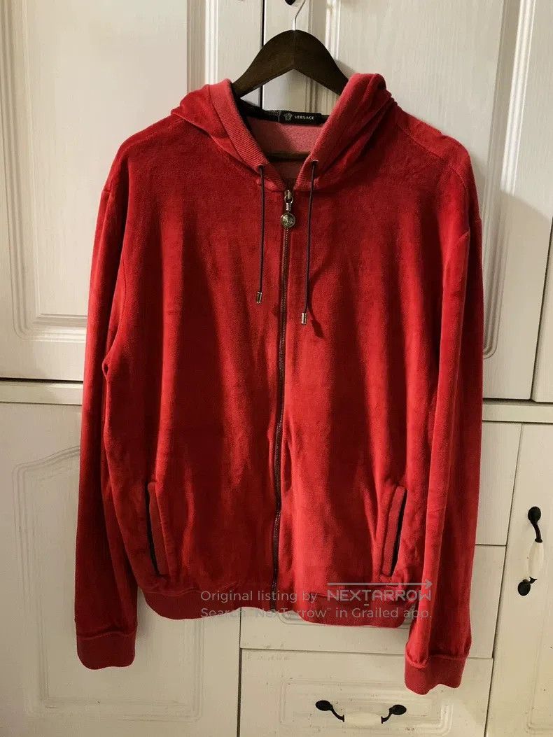 Versace Versace Velvet Medusa embroidered patterned hoodie Size US XXL / EU 58 / 5 - 2 Thumbnail