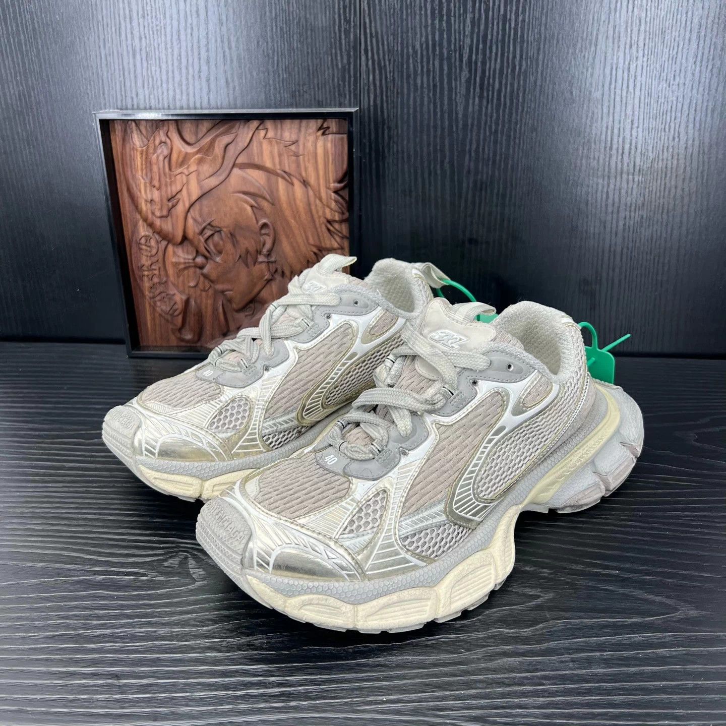 Balenciaga Balenciaga 3xl Light Beige 40 Size US 7 / EU 40 - 1 Thumbnail
