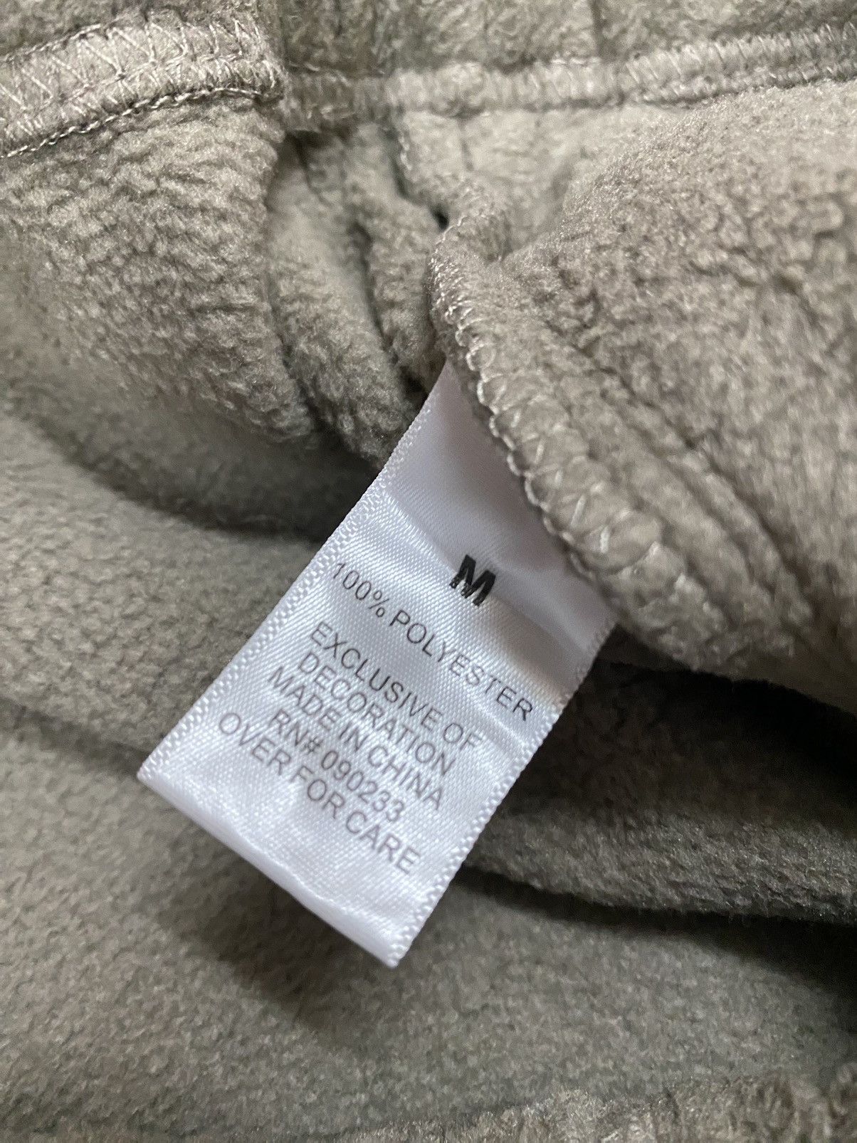 Essentials 🔥Fear Of God Essential Polar Fleece Pant Size US 32 / EU 48 - 15 Thumbnail