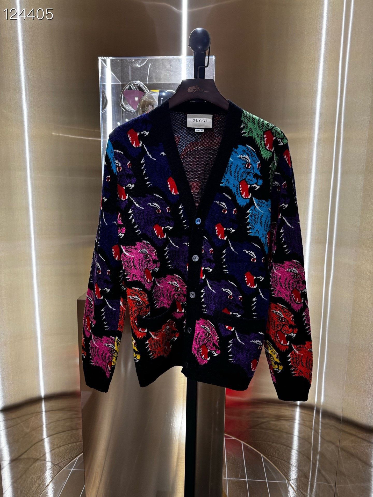 Gucci Gucci Tiger Head Print Knit Cardigan Size XS / US 0-2 / IT 36-38 - 1 Thumbnail