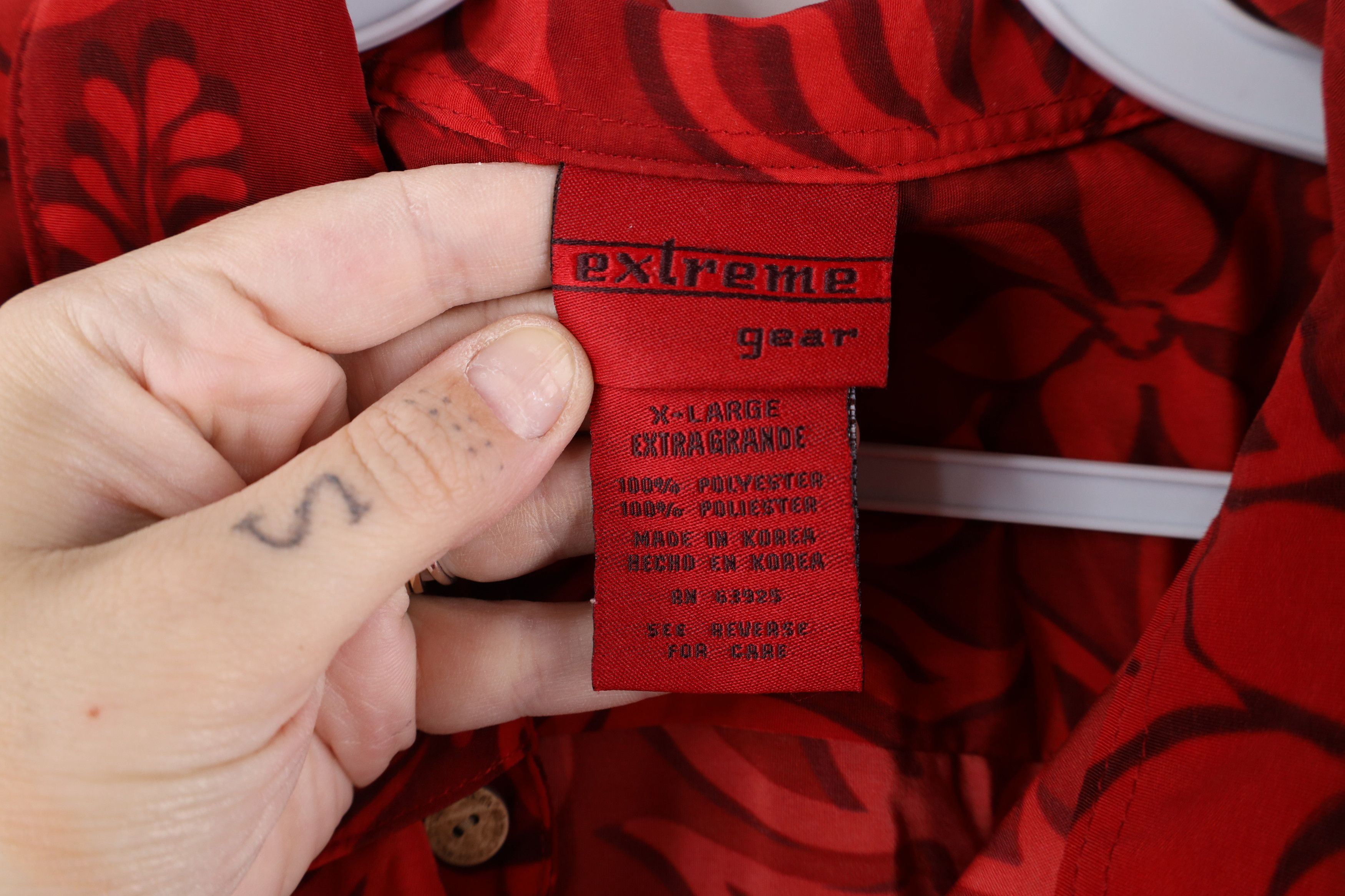 Vintage Vintage 90s Streetwear Casino Short Sleeve Button Shirt Size US XL / EU 56 / 4 - 5 Thumbnail