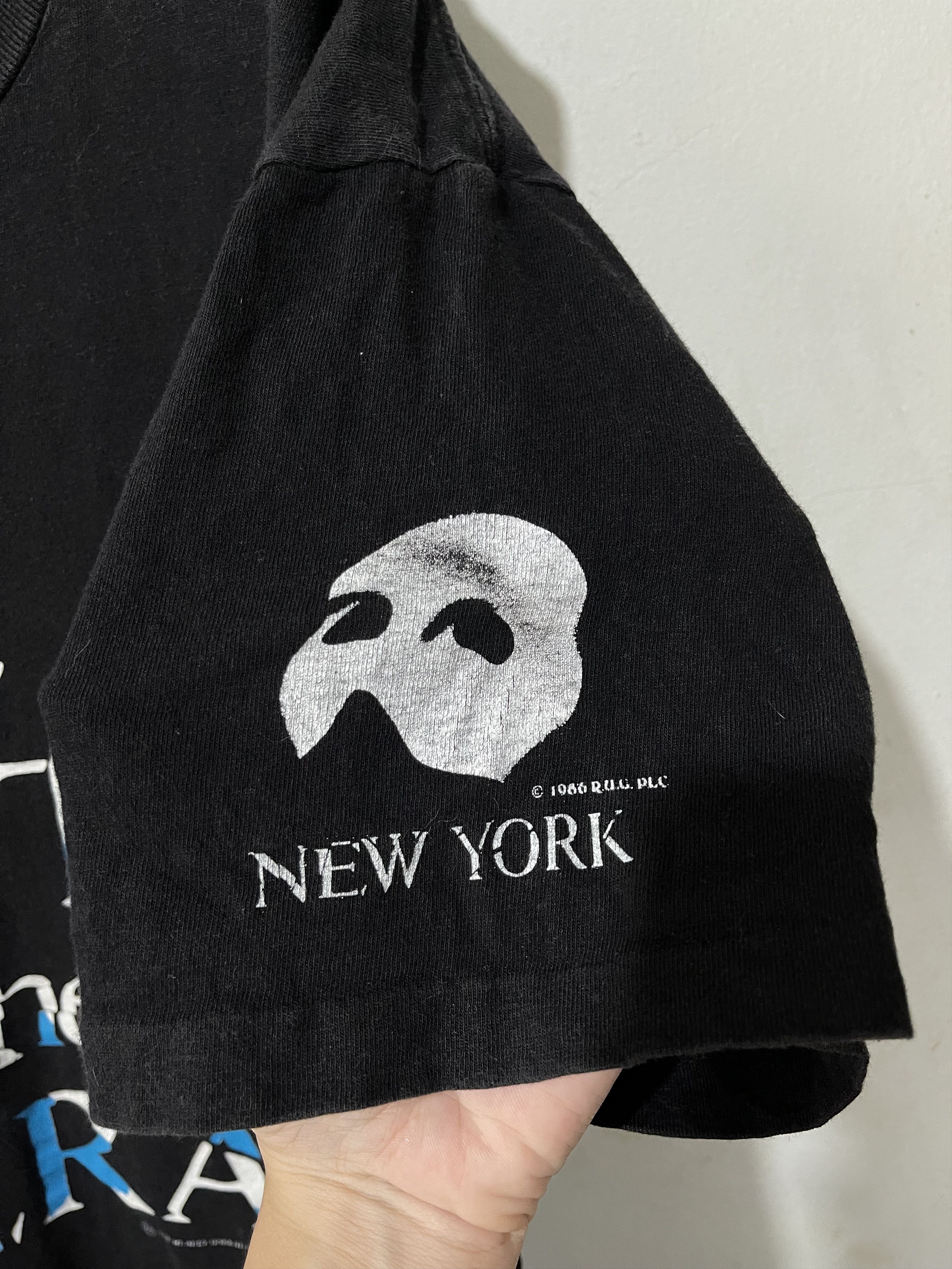 Band Tees × Vintage Vintage 80s The Phantom of the Opera Shirt Size US XL / EU 56 / 4 - 5 Thumbnail