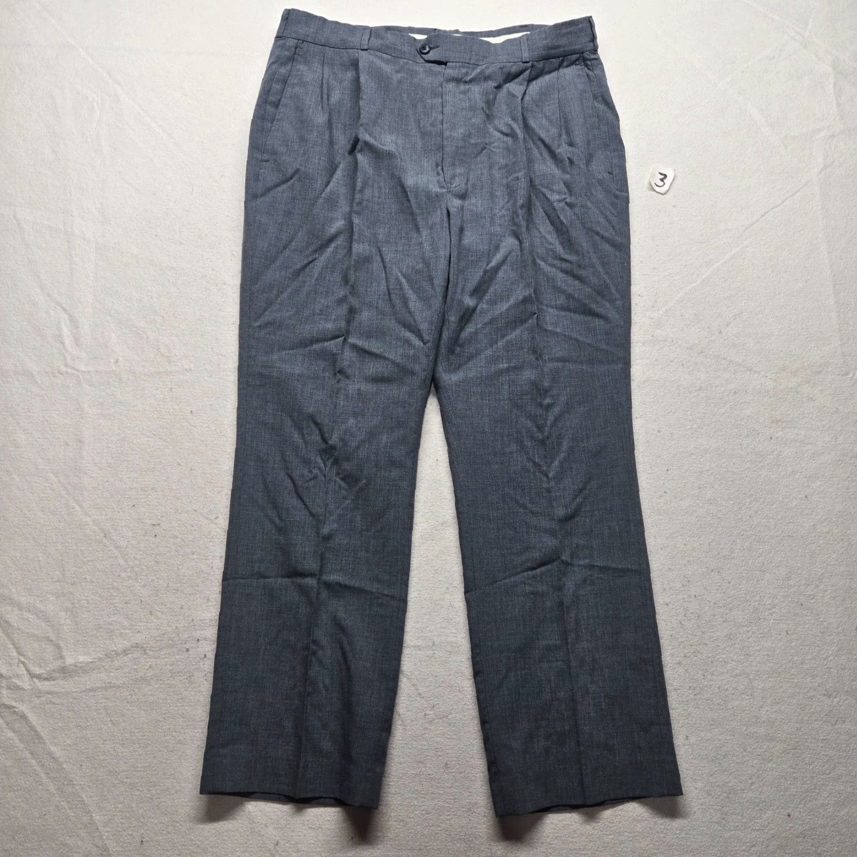 Vintage Dress Pants Gray Solid Classic Fit Flat Front Adult Men 34x28 Pants Gray Solid Classic Fit Flat Front United States 34 Mens Size US 34 / EU 50 - 2 Thumbnail