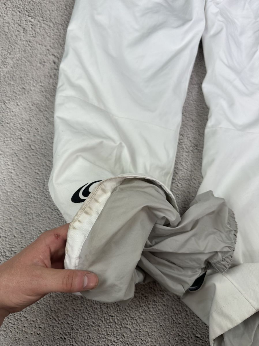 Salomon × Vintage Woman’s Salomon Clima Pro White Ski Shell Snow Pants Size 34" / US 12 / IT 48 - 18 Thumbnail