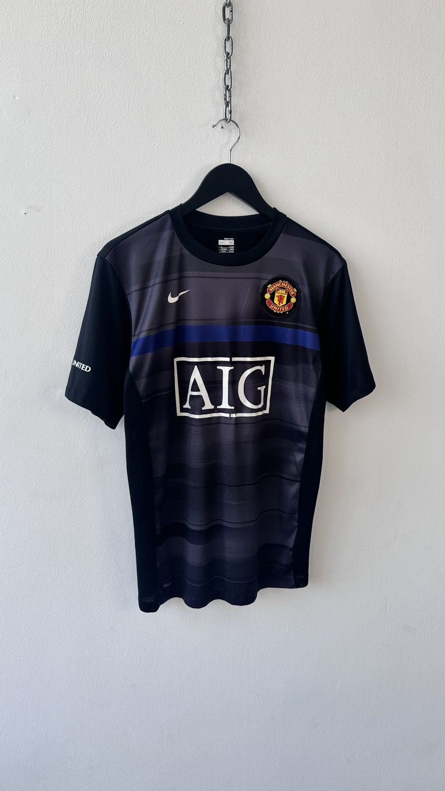 Nike Manchester United 2009-2010 Training Shirt Nike Jersey M Size US M / EU 48-50 / 2 - 2 Thumbnail