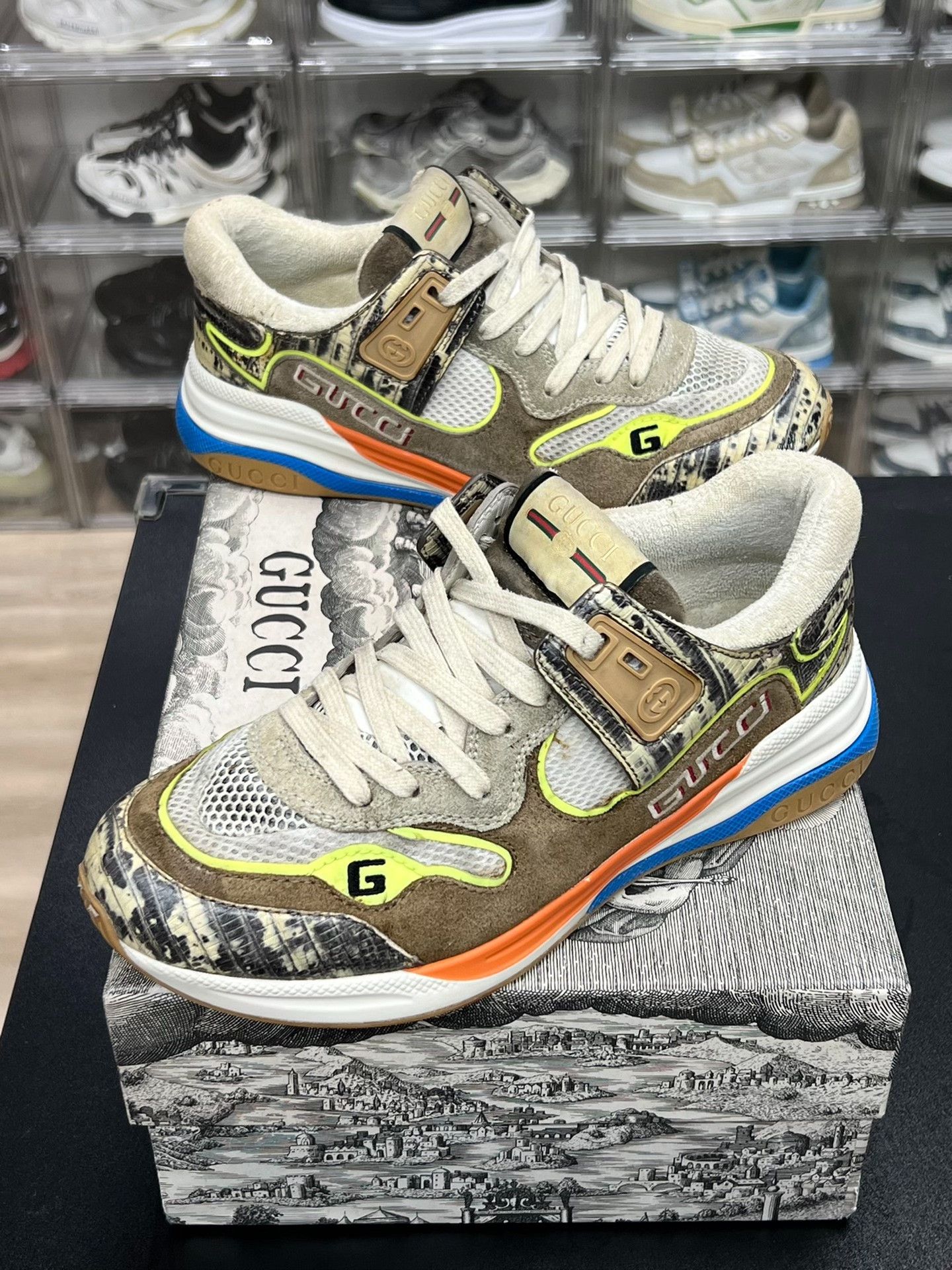 Gucci Gucci Casual White Lowtop Sneakers 7.5 Men Size US 7.5 / EU 40-41 - 1 Thumbnail