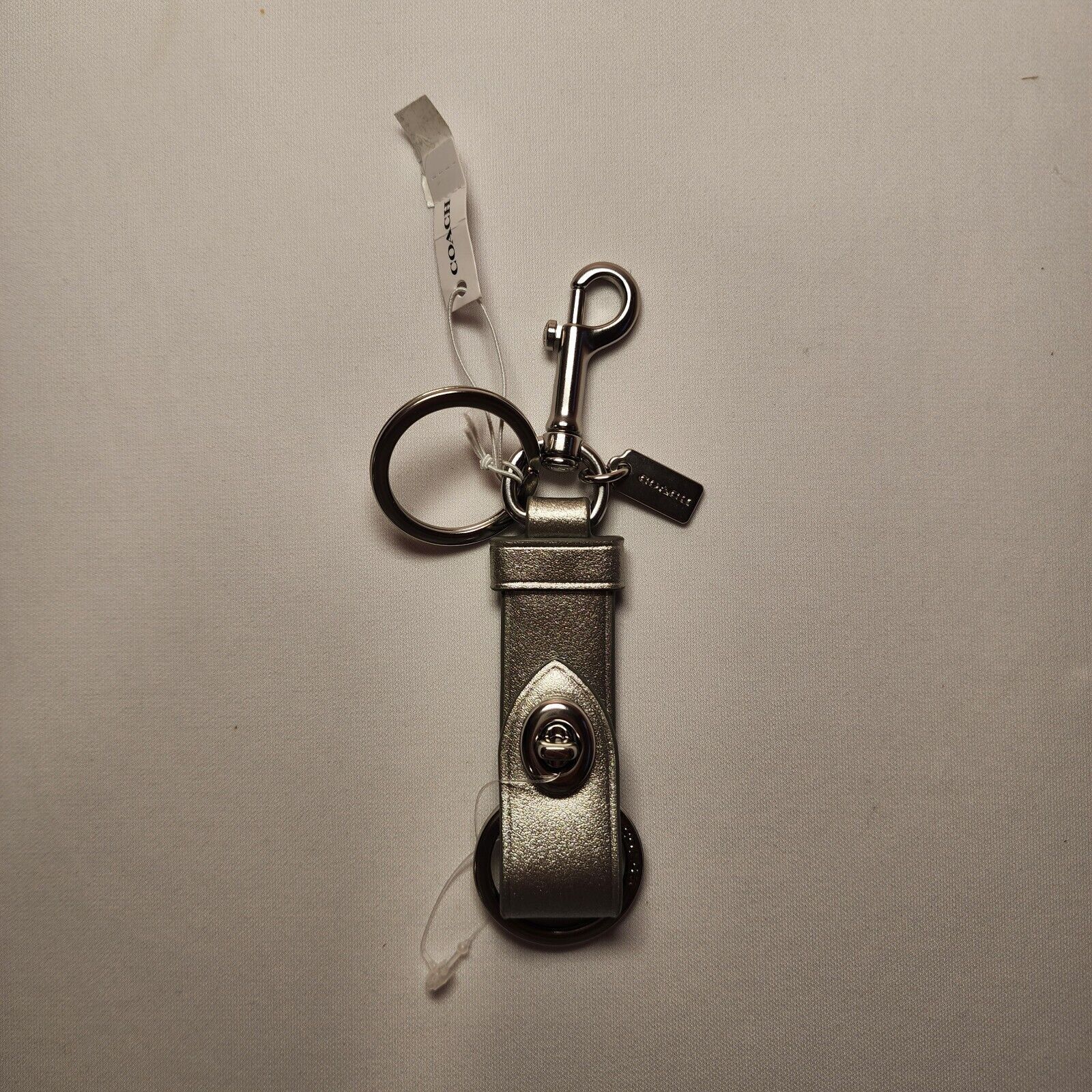Coach NWT Coach CW562 Trigger Snap Bag Charm Light Silver Size ONE SIZE - 1 Thumbnail