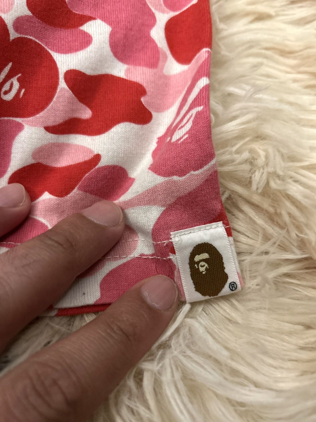 Bape 💥CRAZY💥 BAPE PINK CAMO SHARK TEE Size US L / EU 52-54 / 3 - 8 Thumbnail