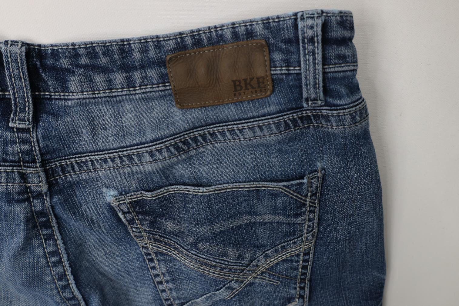 Vintage Buckle BKE Thick Stitch Tyler Straight Leg Denim Jeans Size US 36 / EU 52 - 14 Thumbnail