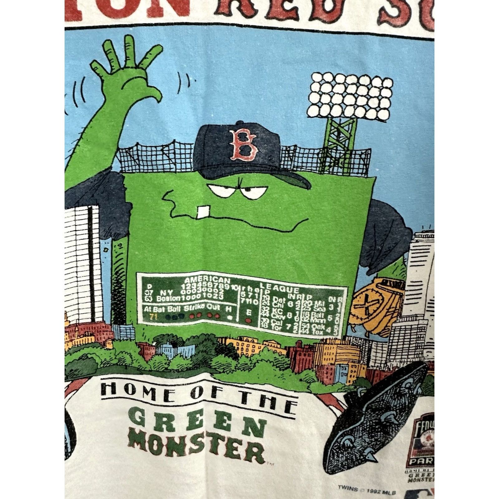 MLB VTG Boston Red Sox MLB Home Of The Green Monster Art Baseball Worn T-Shirt XL Red Mens Shirt Size US XL / EU 56 / 4 - 4 Thumbnail