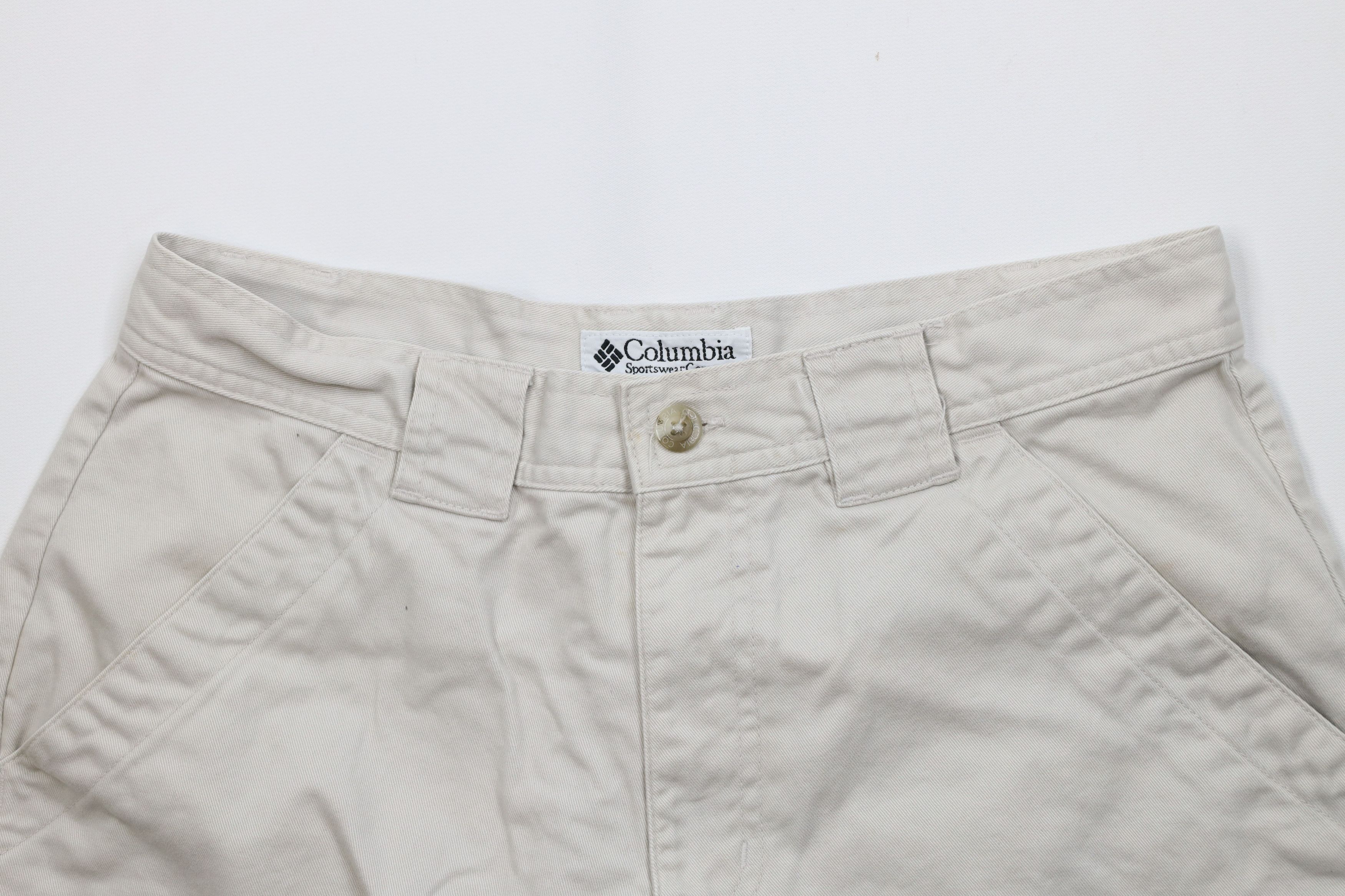 Columbia Vintage 90s Columbia Trekking Cargo Shorts Beige Cotton Size US 30 / EU 46 - 2 Thumbnail