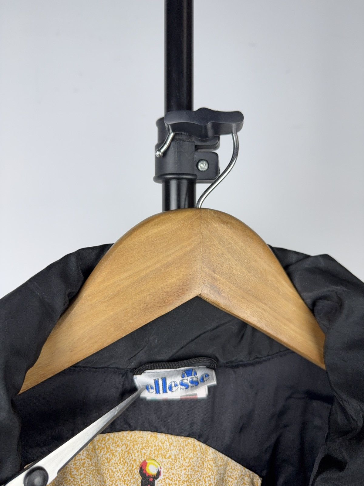 Ellesse Vintage Archive RETRO Ellesse Africa Art Work Ski Jacket 90s Size US L / EU 52-54 / 3 - 13 Thumbnail