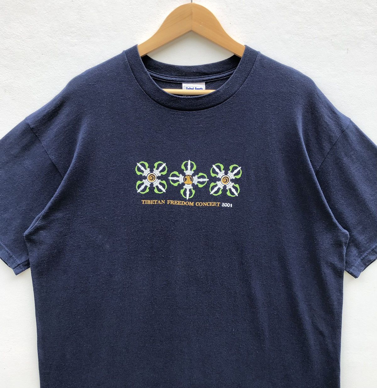 Band Tees Vintage 2001 Tibetan Freedom Concert Shirt Size US XL / EU 56 / 4 - 5 Thumbnail