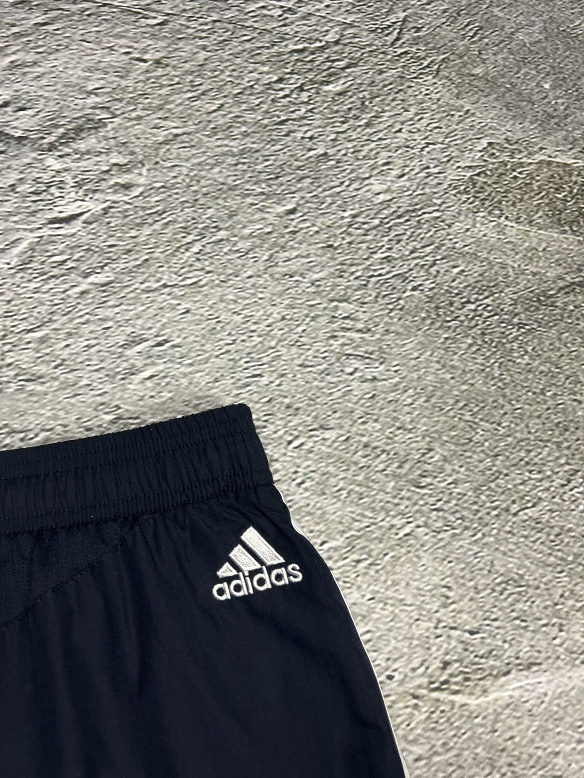 Adidas Real Madrid Adidas track suit white pants jacket Champions Size US L / EU 52-54 / 3 - 17 Thumbnail