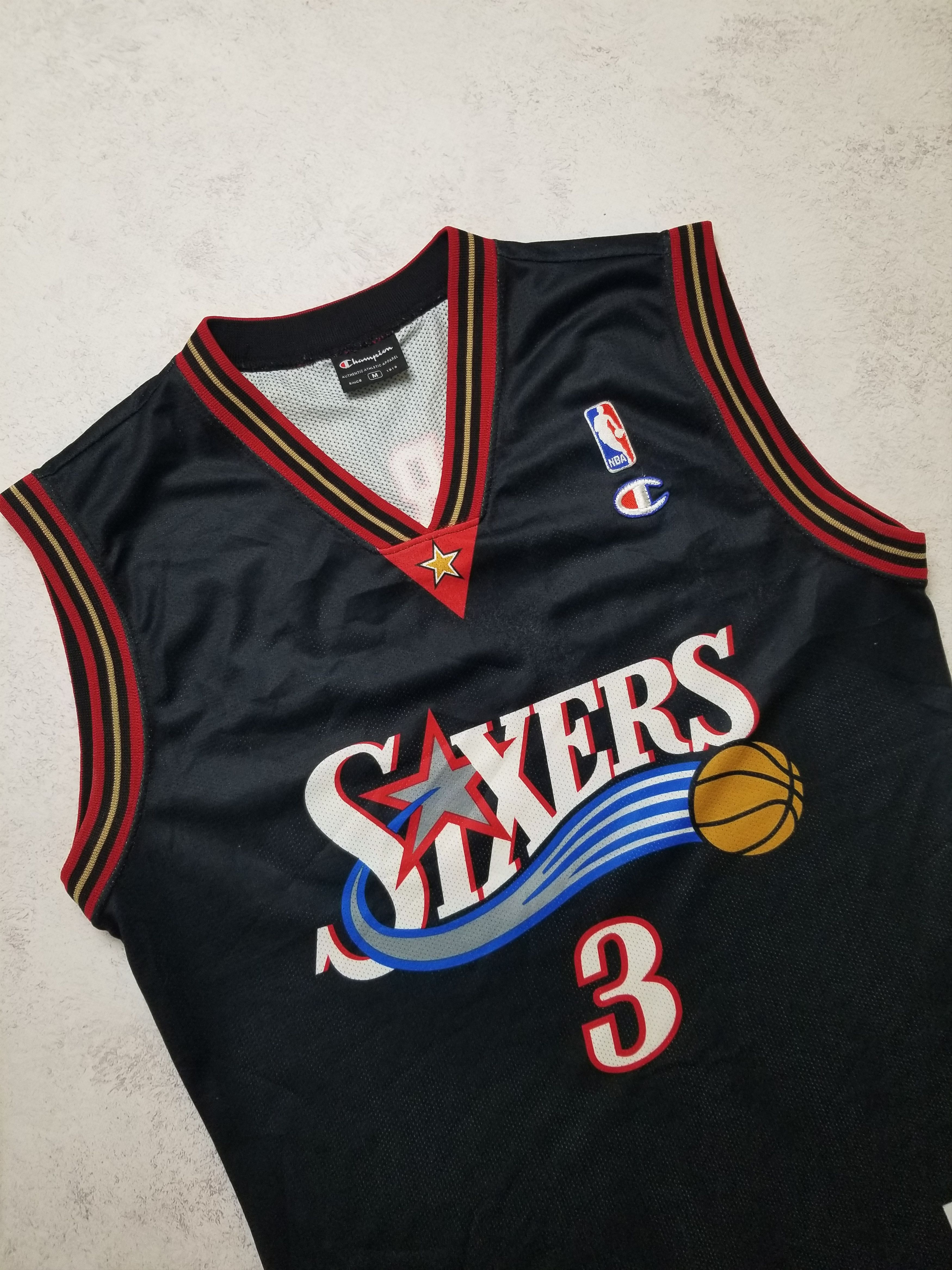 Champion Vintage Allen Iverson Philadelphia 76ers Black Jersey Size US M / EU 48-50 / 2 - 12 Thumbnail