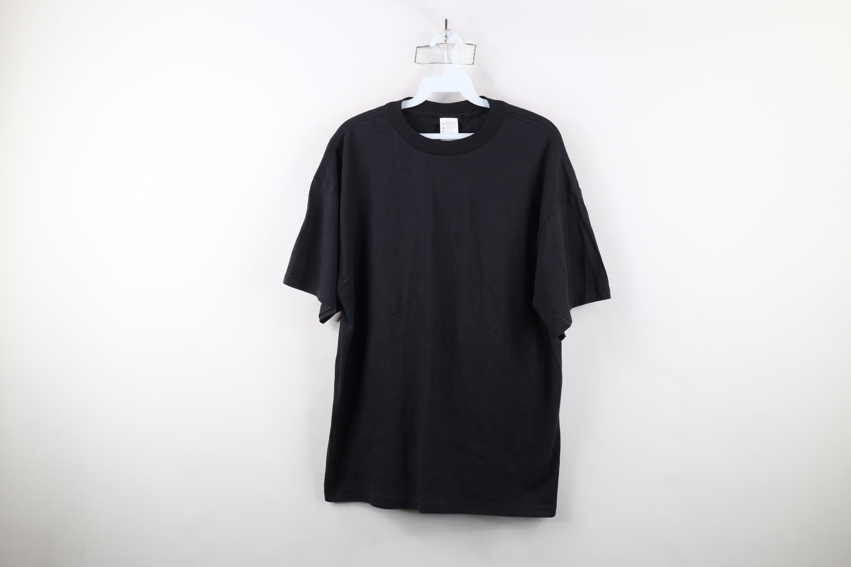 Vintage Vintage 90s Streetwear Short sleeve T-Shirt Black Cotton Size US L / EU 52-54 / 3 - 1 Thumbnail