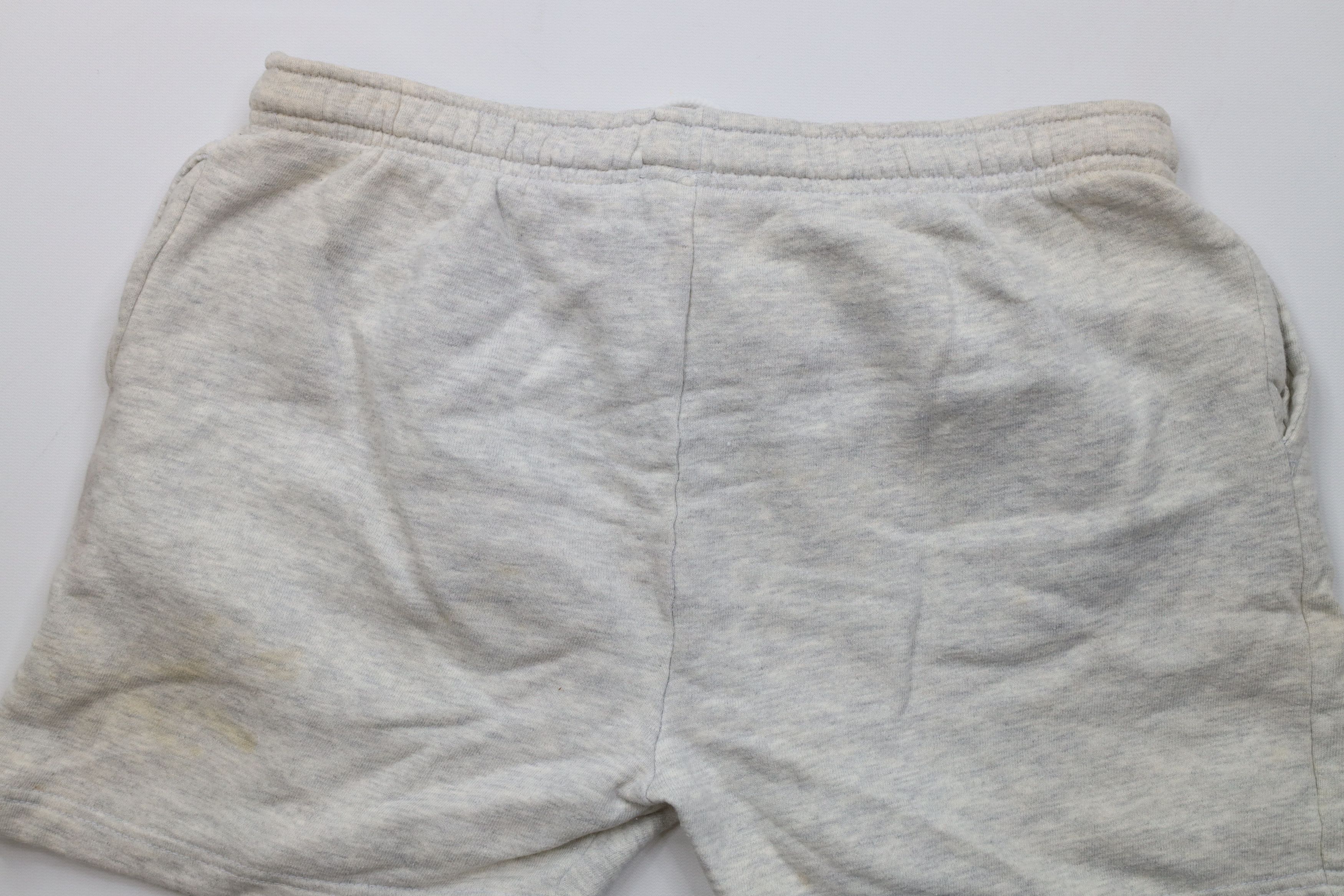 Vintage Vintage 90s University of Virginia Sweatpants Shorts USA UVA Size 30" / US 8 / IT 44 - 12 Thumbnail