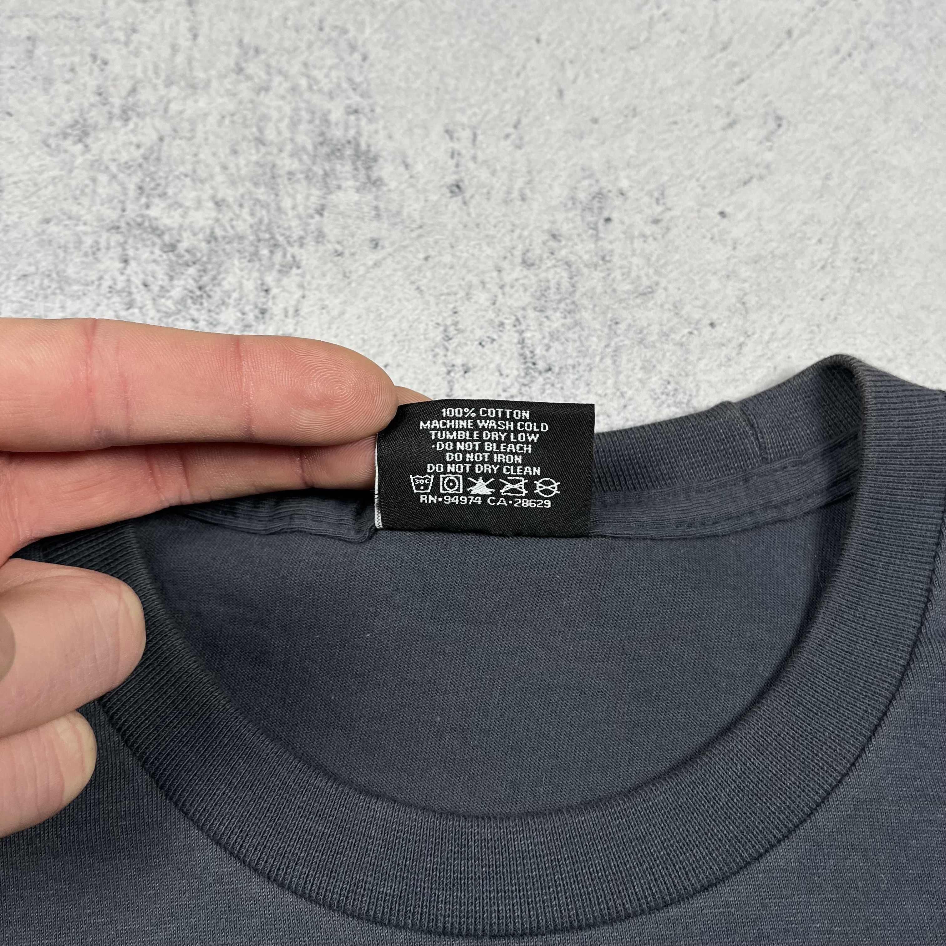 Stussy Vintage Stussy Tour Big Logo T Shirt 00’s Size US S / EU 44-46 / 1 - 7 Thumbnail