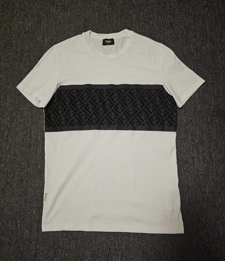 Fendi Fendi White Short Sleeve Logo T-Shirt-yf Size US S / EU 44-46 / 1 - 1 Thumbnail