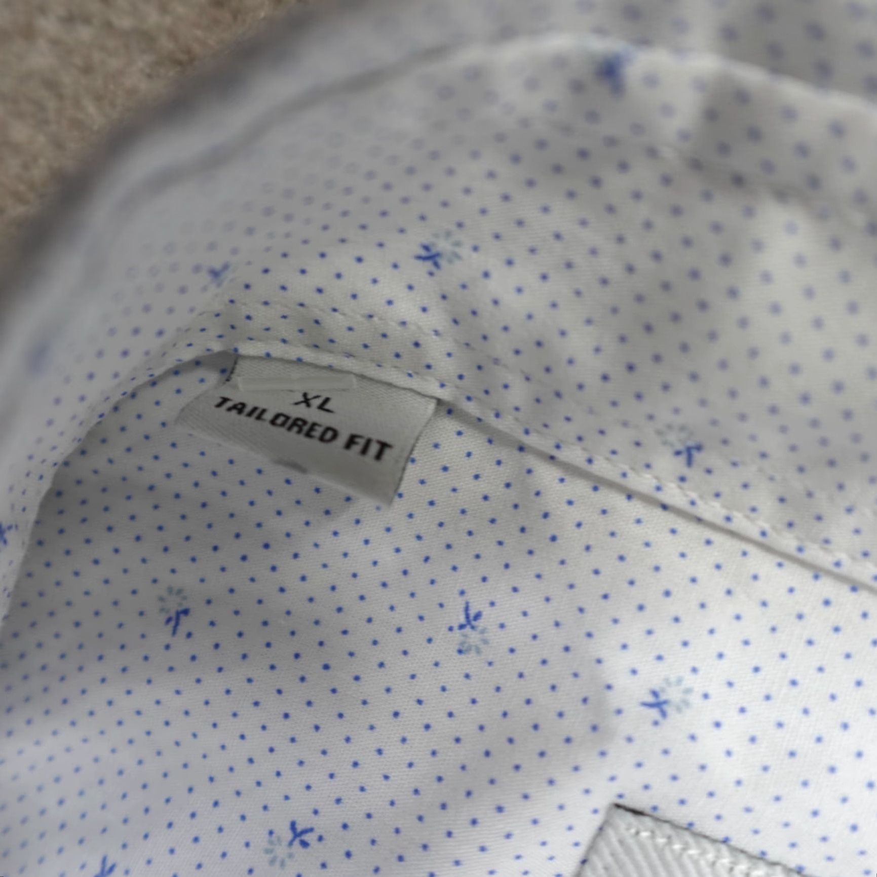 Vintage Twillory Mens Shirt XL White Tailored Fit Untuckable Chest Pocket Geometric Short Sleeve Button-Up Size US XL / EU 56 / 4 - 3 Thumbnail
