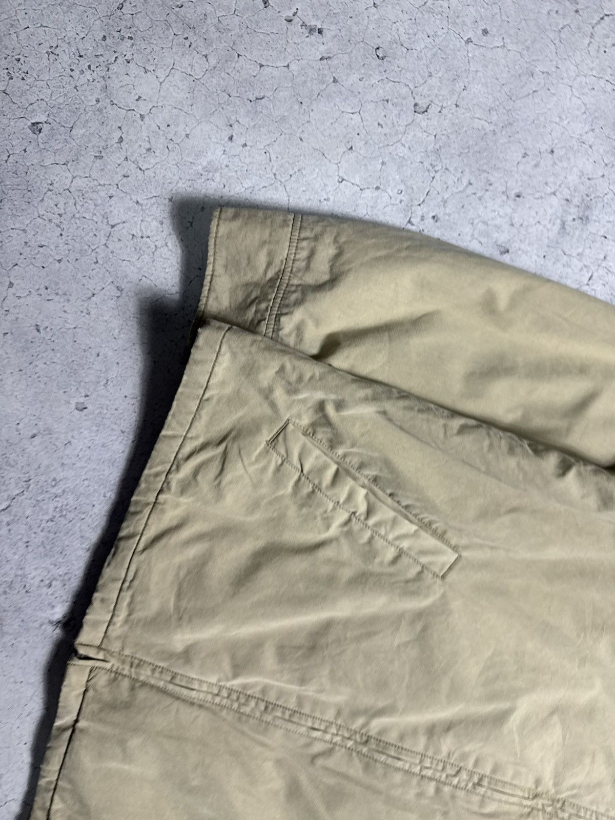 Polo Ralph Lauren Polo Ralph Lauren Beige Bomber Jacket Size M Size US M / EU 48-50 / 2 - 2 Thumbnail