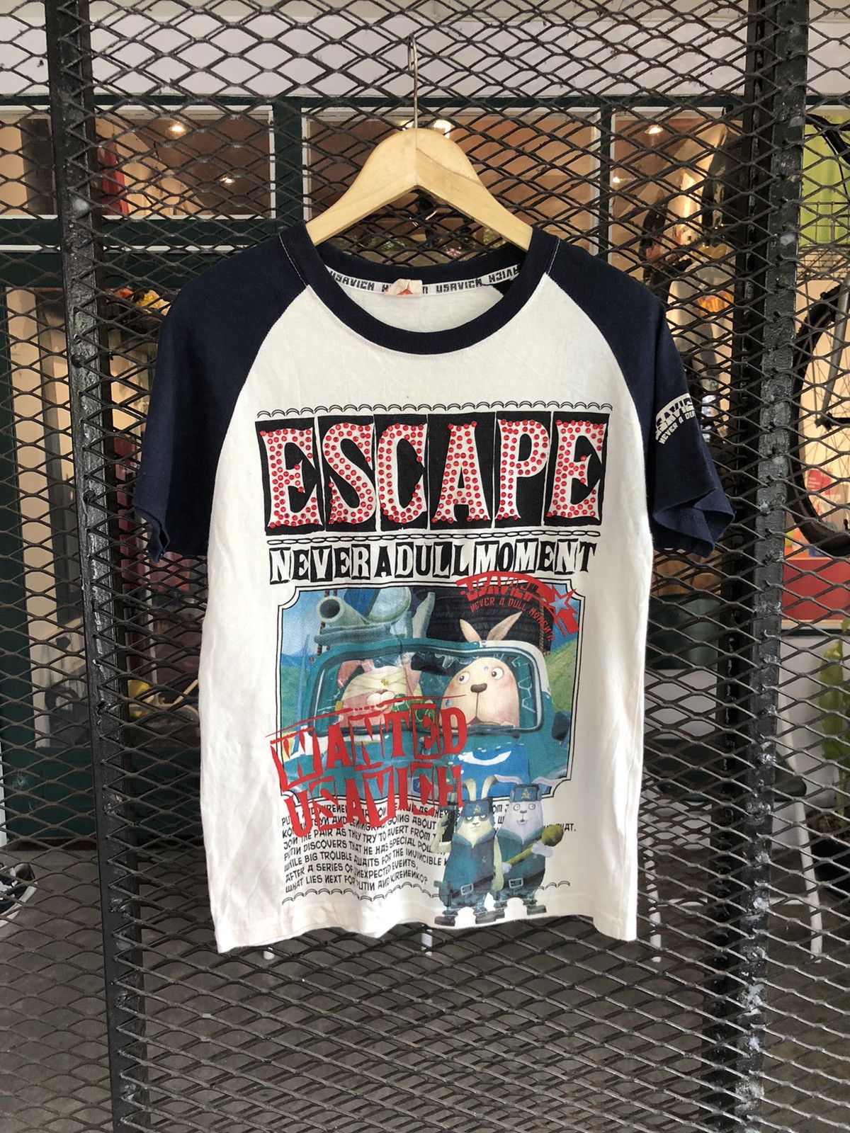 Japanese Brand × Le Grande Bleu (L.G.B.) × Mtv VINTAGE USAVICH ESCAPE NEVER ADULT MOMENT SHIRT Size US M / EU 48-50 / 2 - 1 Thumbnail