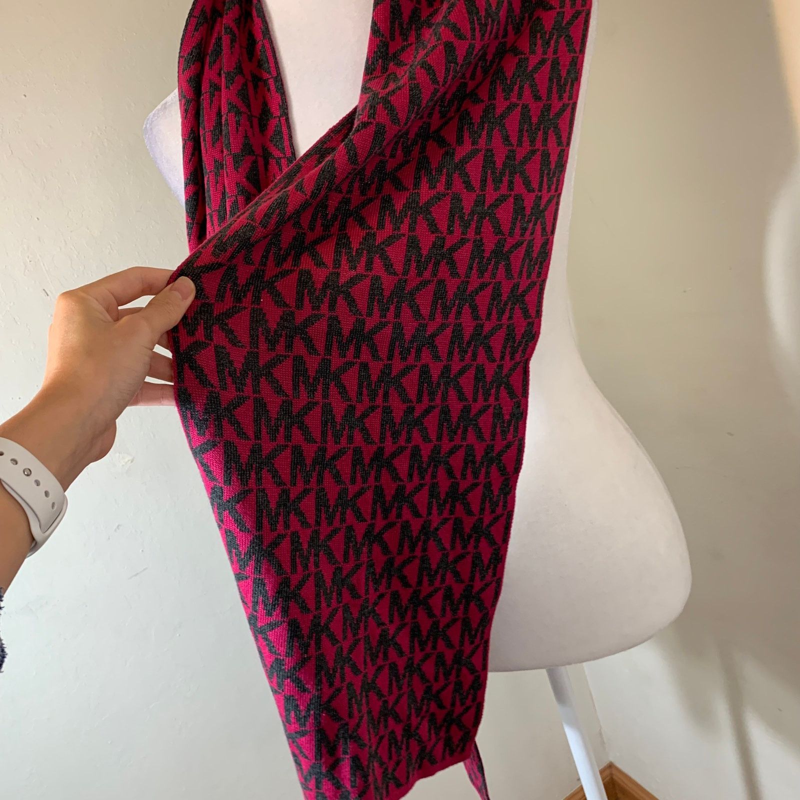 Michael Kors michal kors pink scarf Size ONE SIZE - 6 Thumbnail