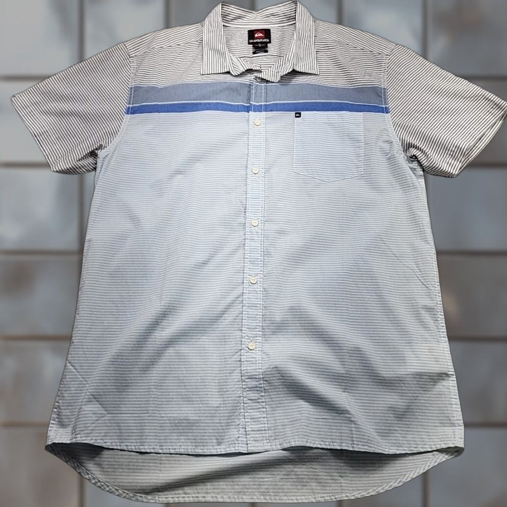 Quiksilver Quiksilver Shirt Mens XL XLarge Button Up Short Sleeve Modern Fit Striped Casual Size US XL / EU 56 / 4 - 1 Thumbnail