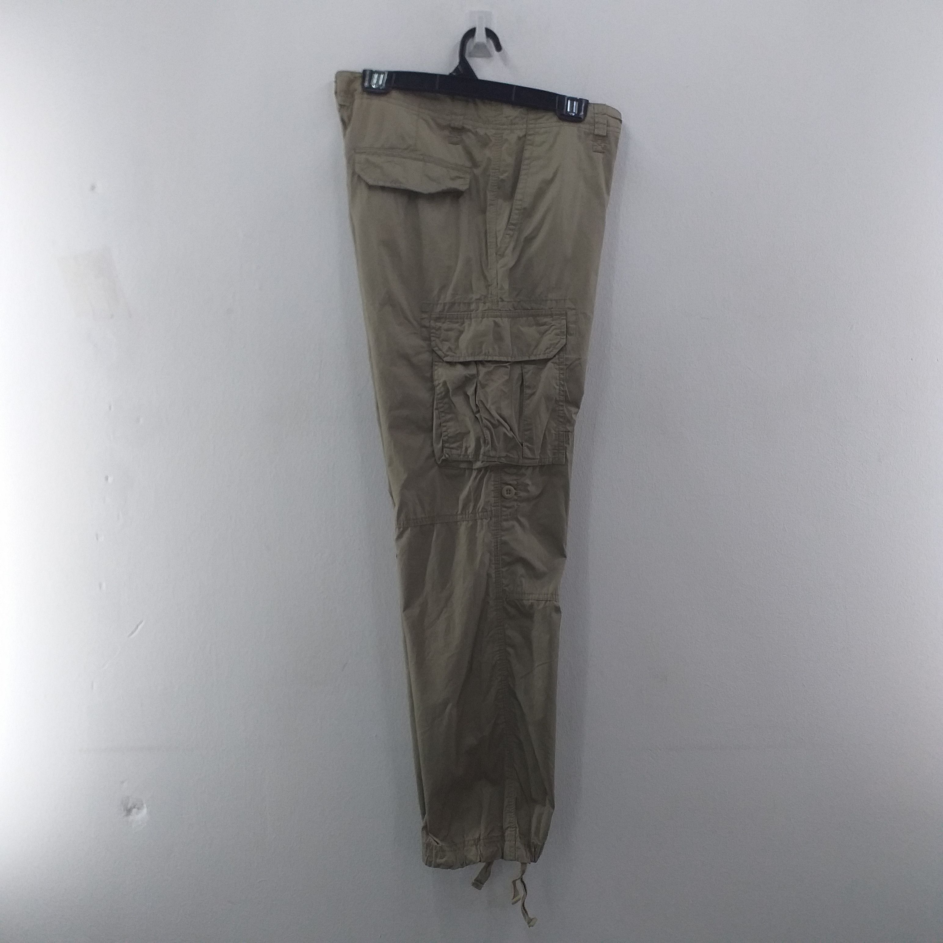 Japanese Brand Uniqlo Japanese Brand Cargo Pocket Pants 35 x 32 CP030 Size US 35 - 8 Thumbnail