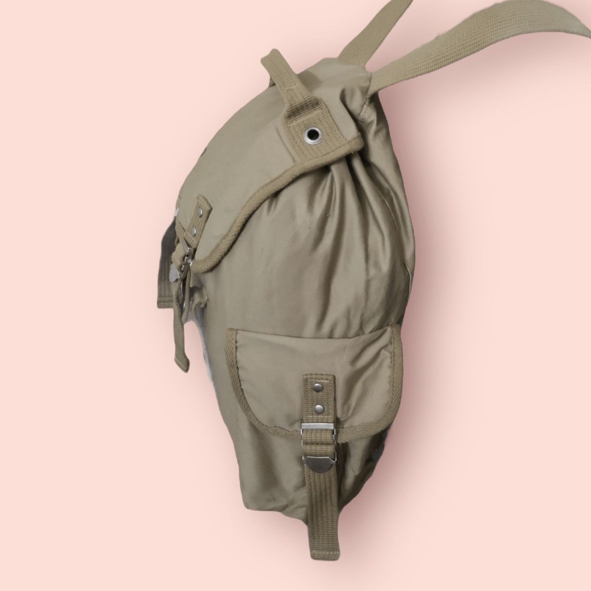 Jun Takahashi × Uniqlo ARCHIVAL UNIQLO ARMY STYLE BACKPACK /RUCKSACK Size ONE SIZE - 8 Thumbnail