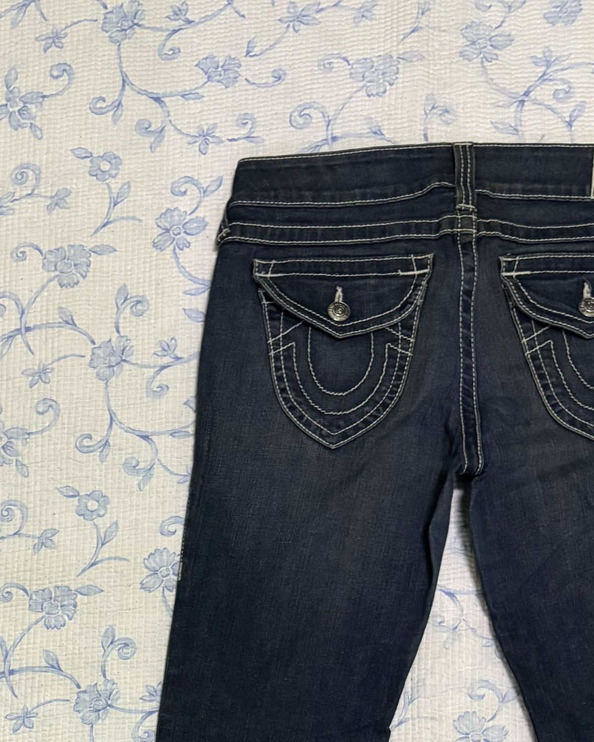 True Religion American True Religion Flared Denim Size US 31 - 12 Thumbnail