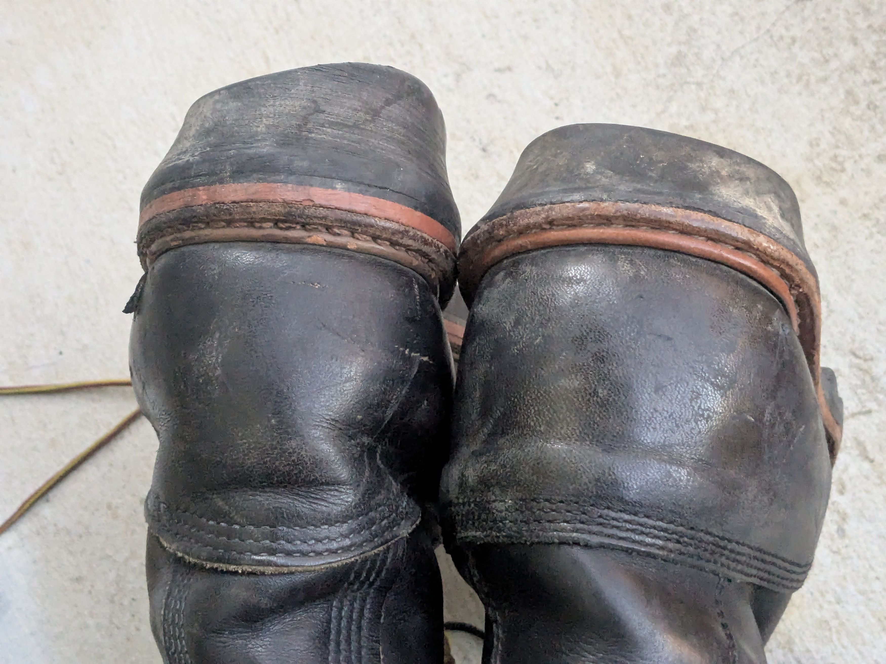 Red Wing Red Wing Boots Black Leather 10.5 Size US 10.5 / EU 43-44 - 11 Thumbnail